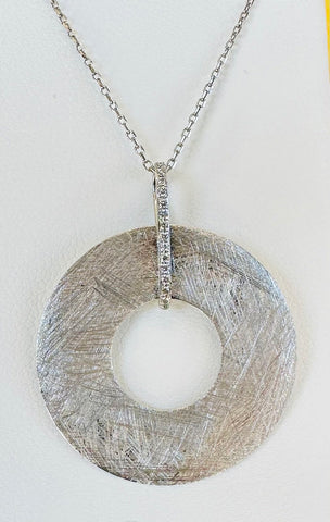 14k White Gold Circular Disk Pendant