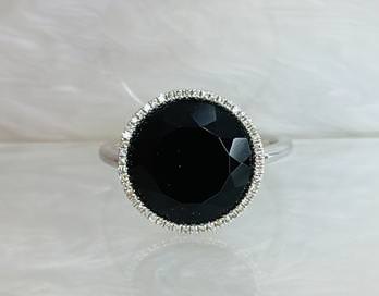 14k white gold Black Onyx Ring