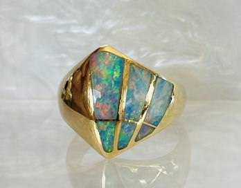 18k Opal Inlay Ring